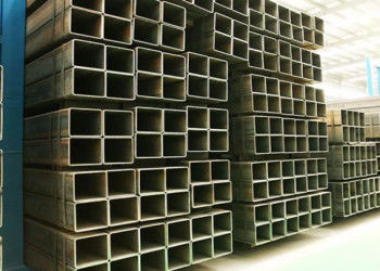 قطعات حفره ای فولادی بدون دنده 1-12 متر طول گزینه های گالوانیزه و آلومینیومی
