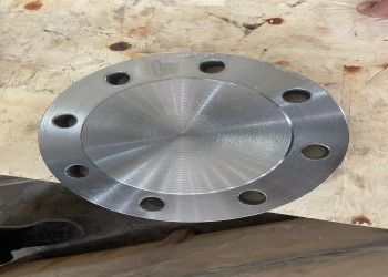 فلنج های فولادی کلاس 300 نفت با سطح روغن ضد زنگ اتصال رزوه ای 1/2 اینچ تا 48 اینچ