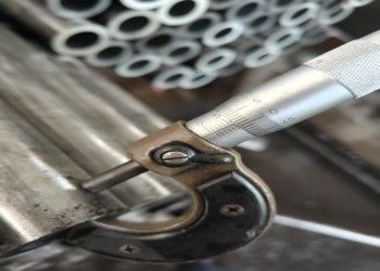 لوله فولادی بدون درز با سرویس برش