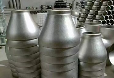 لوله های فولادی با اتصال جوشکاری پشت مقاومت بالای خوردگی فلنج های فولادی فولادی از درجه WPB